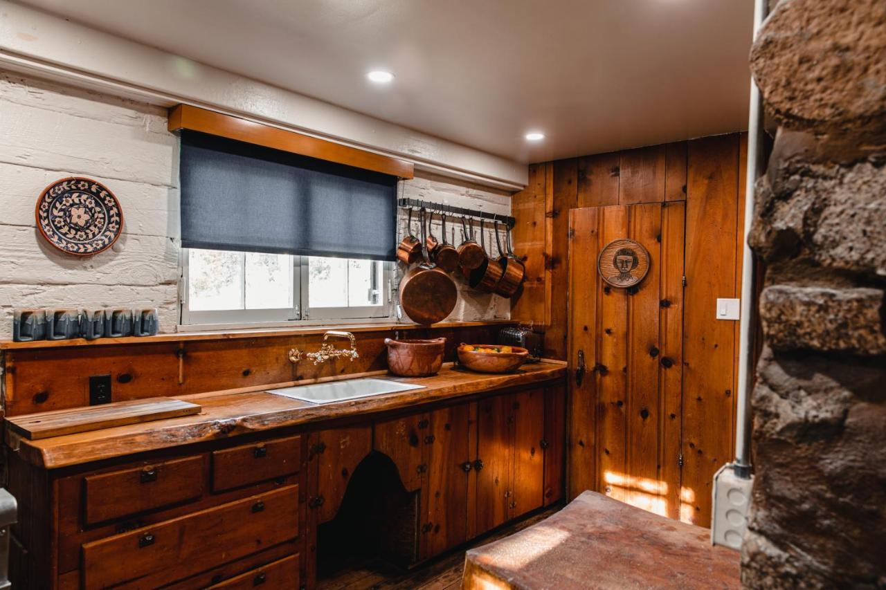The Fireside Inn Idyllwild Εξωτερικό φωτογραφία