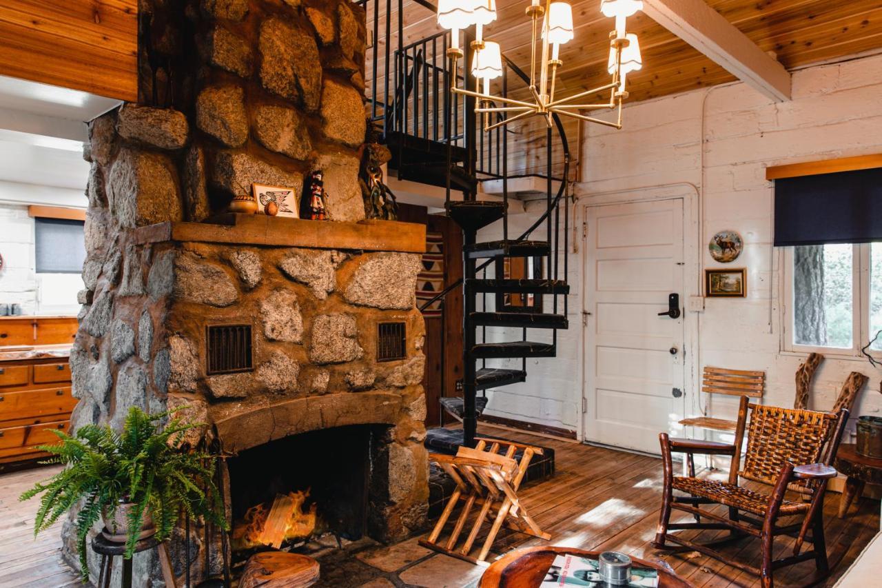 The Fireside Inn Idyllwild Εξωτερικό φωτογραφία