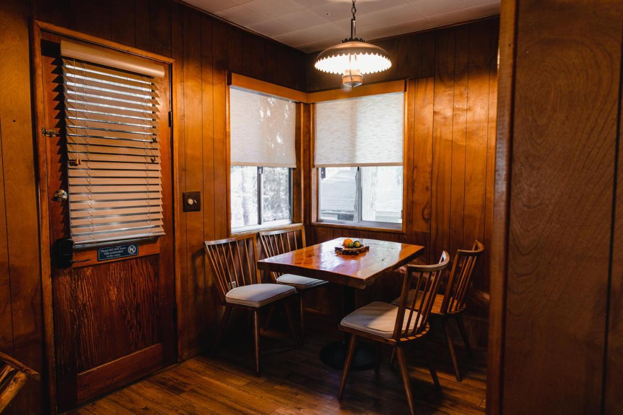 The Fireside Inn Idyllwild Εξωτερικό φωτογραφία