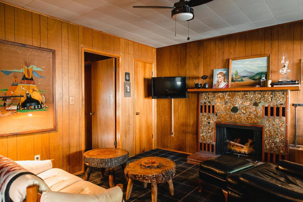 The Fireside Inn Idyllwild Εξωτερικό φωτογραφία