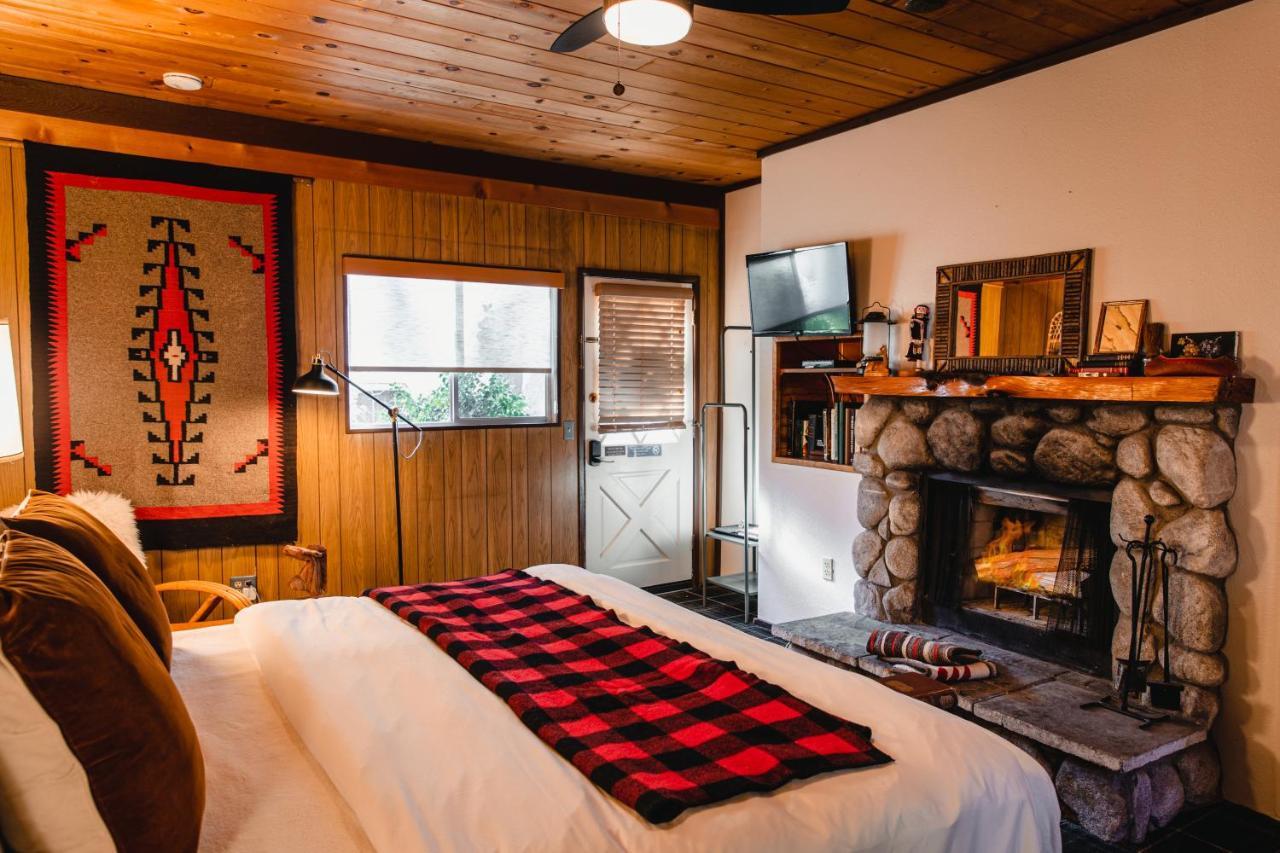 The Fireside Inn Idyllwild Εξωτερικό φωτογραφία