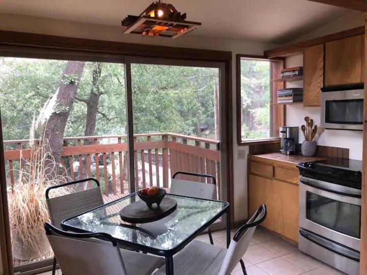 The Fireside Inn Idyllwild Εξωτερικό φωτογραφία