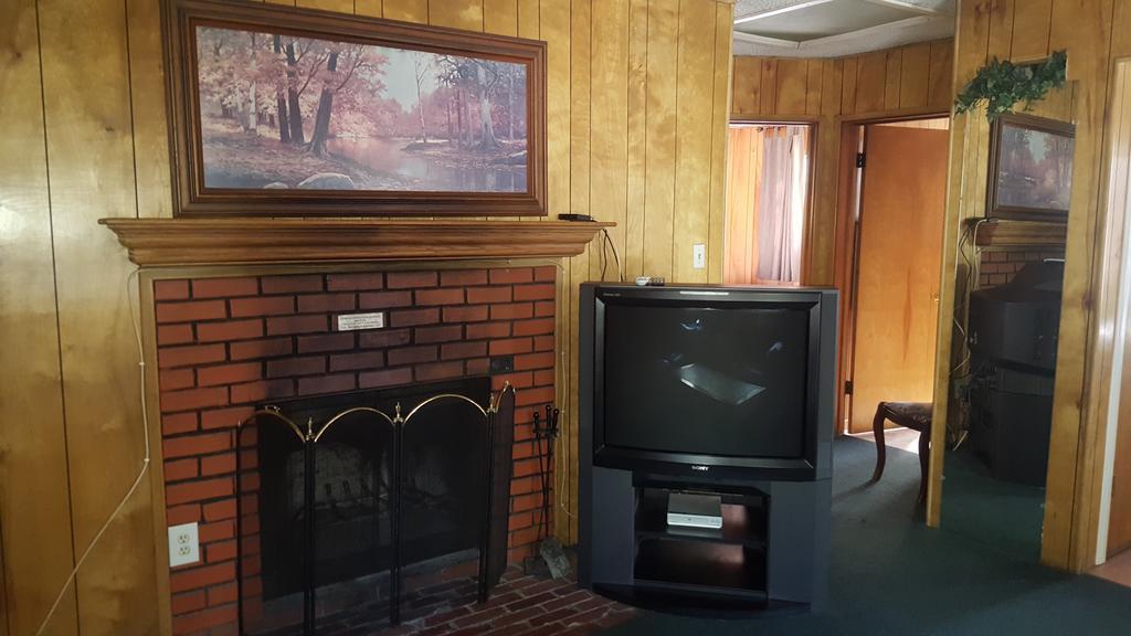 The Fireside Inn Idyllwild Εξωτερικό φωτογραφία